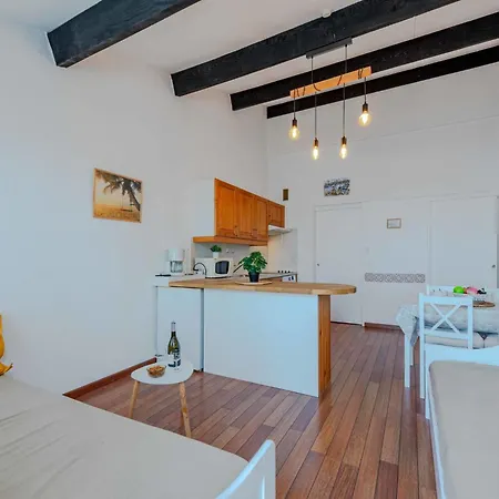 Palmyra-6 By Interhome *